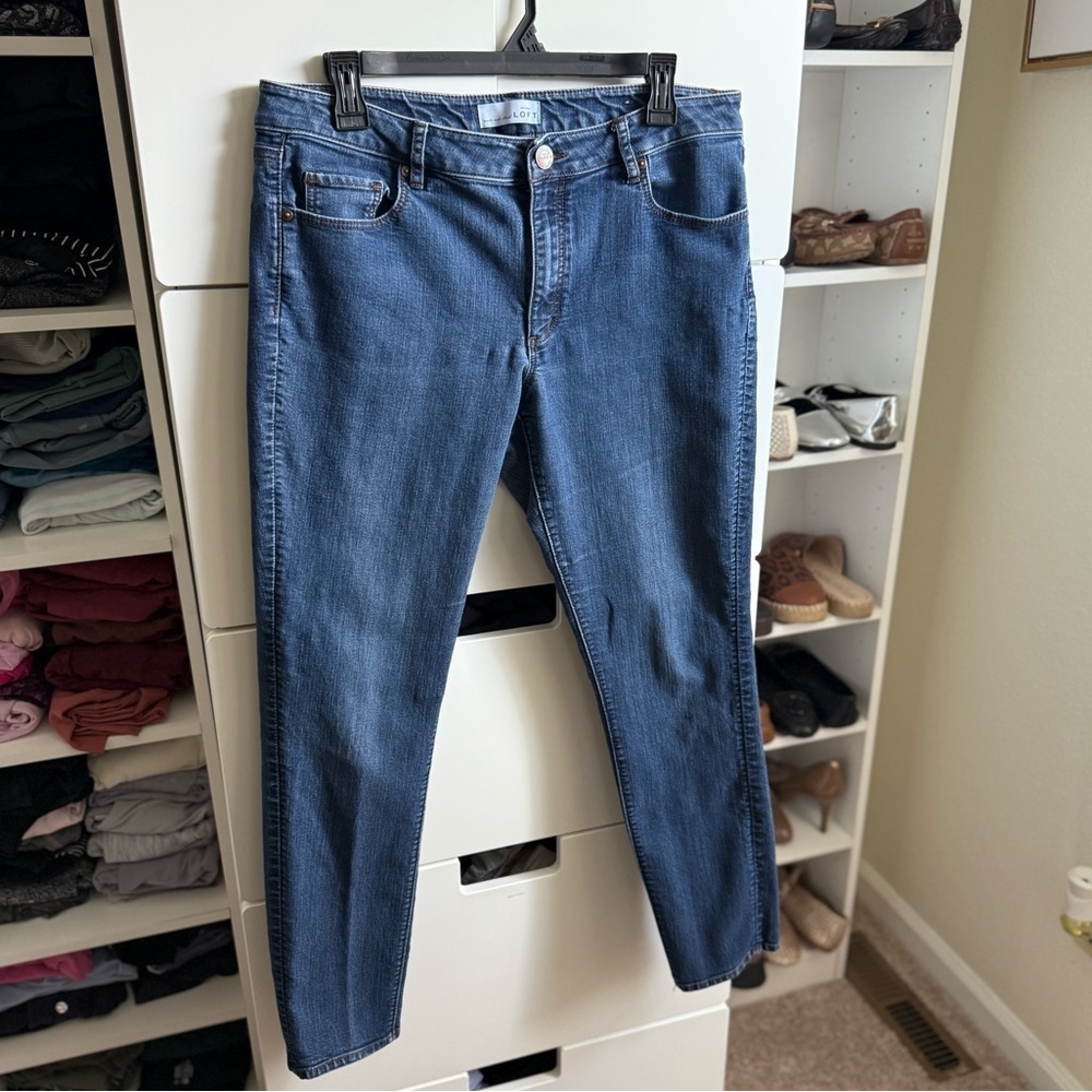 LOFT Blue Denim Curvy Skinny Low Rise Jeans Women’s Size 31/12